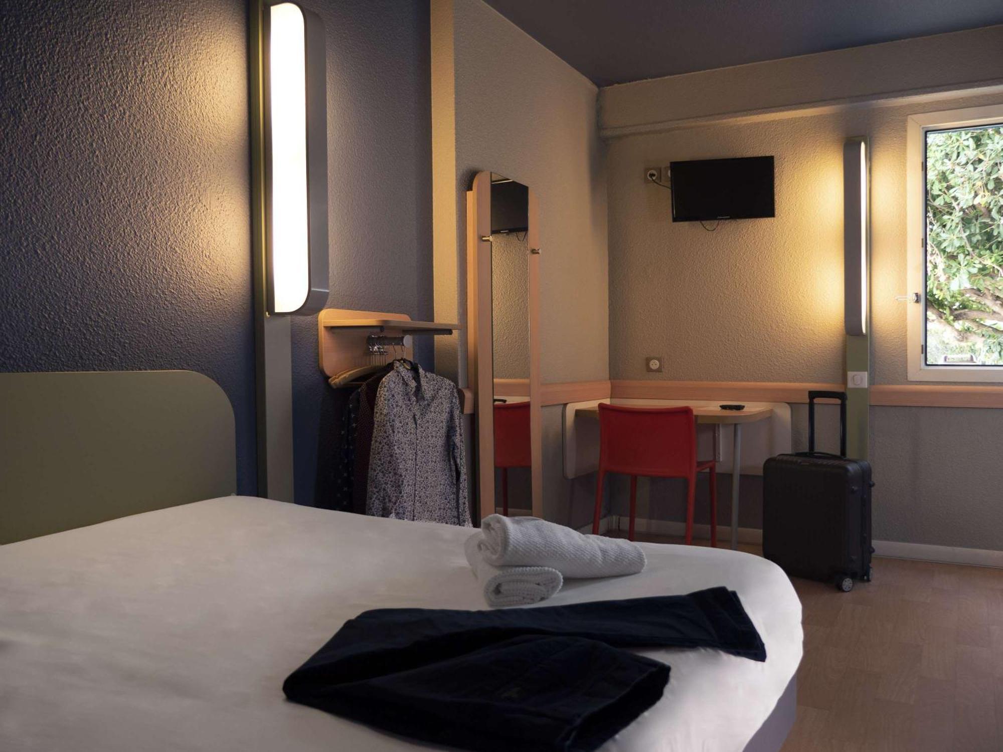 Ibis Budget Arles Sud Fourchon Eksteriør bilde